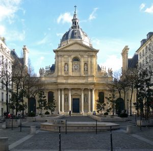 La Sorbonne dans le quartier Latin à Paris